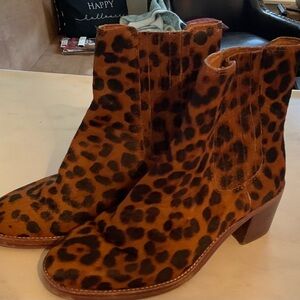 Madewell calfskin leopard ankle boots/booties size 6